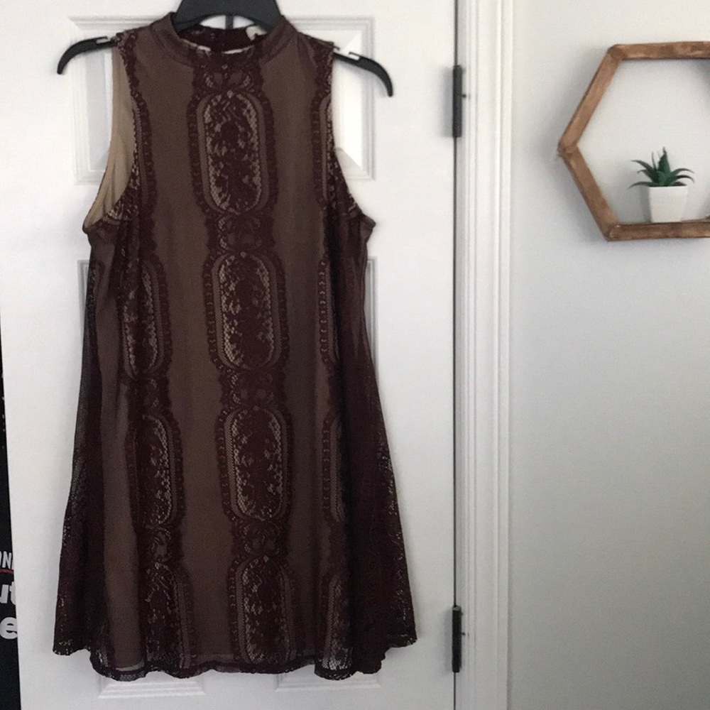 Maroon Lace Shift Dress